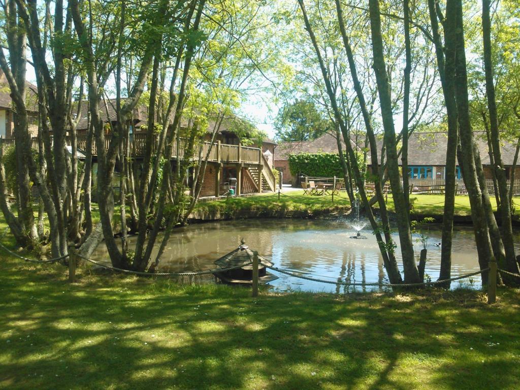 Crockstead Farm Hotel Lewes Buitenkant foto